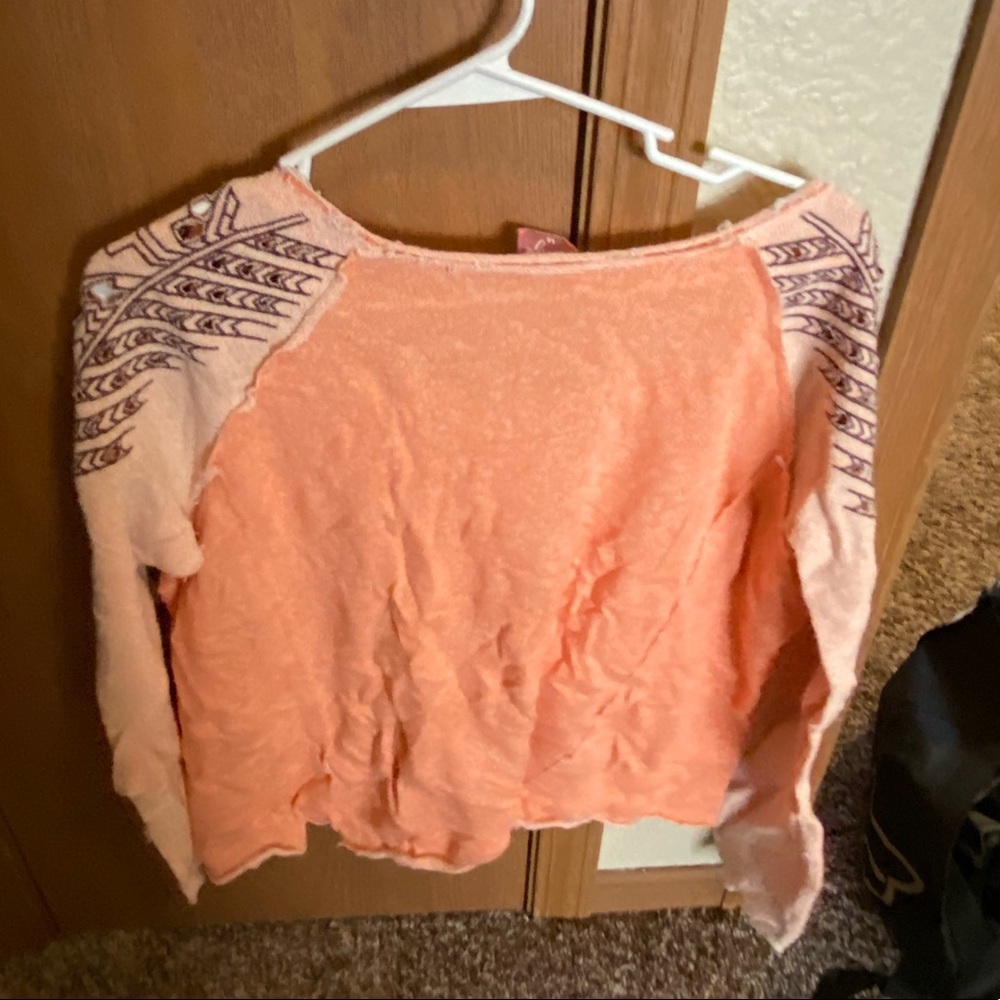 Crew neck - Picture 3 of 3